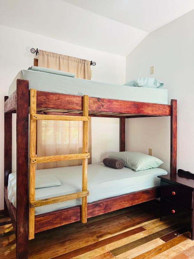 The Placencia Inn Экстерьер фото