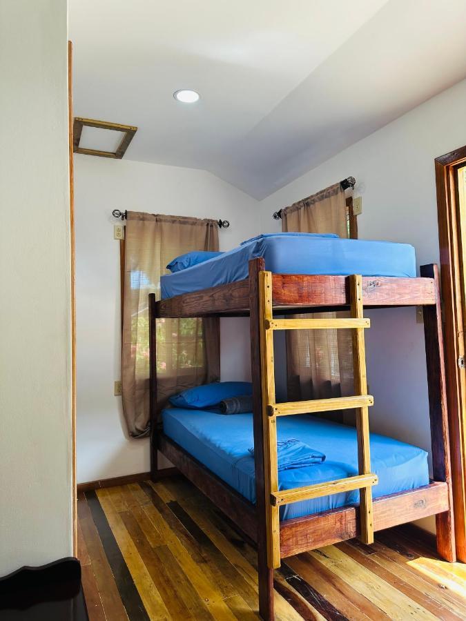 The Placencia Inn Экстерьер фото
